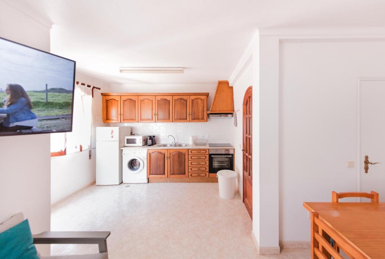 Appartement Zambujeira Do Mar 4-Bed House Perfect For Families & Friends Extérieur photo