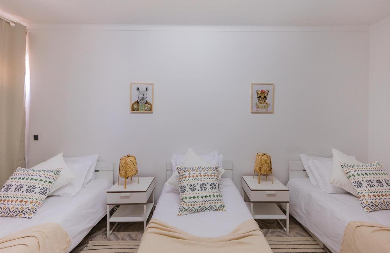 Appartement Zambujeira Do Mar 4-Bed House Perfect For Families & Friends Extérieur photo