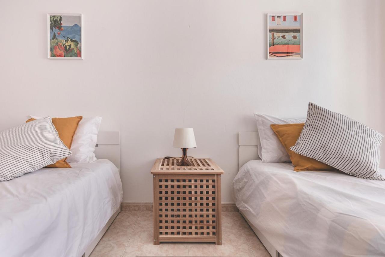 Appartement Zambujeira Do Mar 4-Bed House Perfect For Families & Friends Extérieur photo