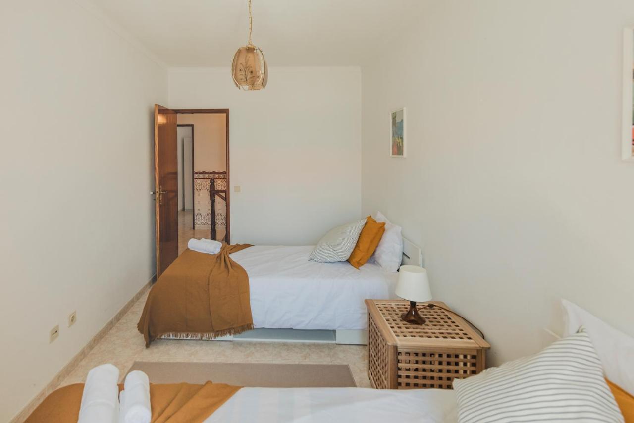 Appartement Zambujeira Do Mar 4-Bed House Perfect For Families & Friends Extérieur photo